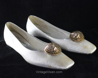 Size 8 1/2 Silver Shoes - 1960s Metallic Flats - Space Age 60s with Mod Sequined Half Spheres - Mid Century Evening Shoes - 8.5 Narrow As Is