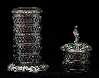 Boudoir Container - Silvertone Metal Lattice Cylinder Vanity Case & Lid - 60s Hollywood Regency - Cherub - Jade Green Rhinestones - 46152