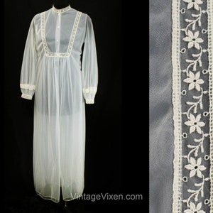 1960s Sheer Robe - Innocent White Small 60s Spring Peignoir - See Through Tricot & Offwhite Daisy Trim - Long Sleeve Spring - Bust 36