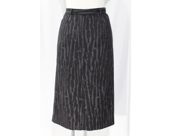 Size 8 Designer Gray Skirt - Valentino Avant Gard… - image 1