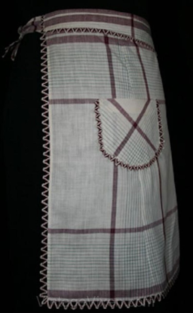 Child/'s or Size 0 Adult Apron 30s Depression Era FINAL SALE XXS Rustic Burgundy Plaid 1930s Apron with Rick-Rack Mint Condition