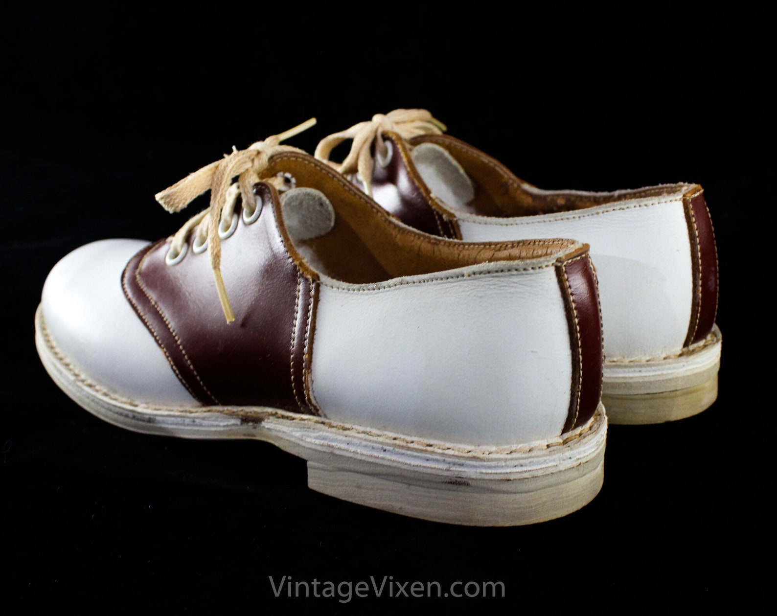 saddle shoes from the 50s