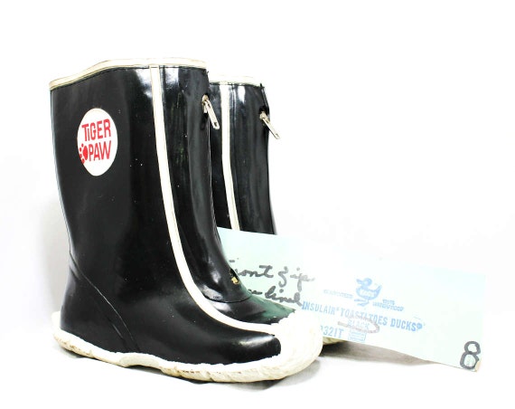 rare-vintage-converse-rubber-rain-fishing-boots-mens-size-8-or-womens-sz-10-1950s-1960s-mid-century-hipster-retro-americana-2.jpg  – Snacks