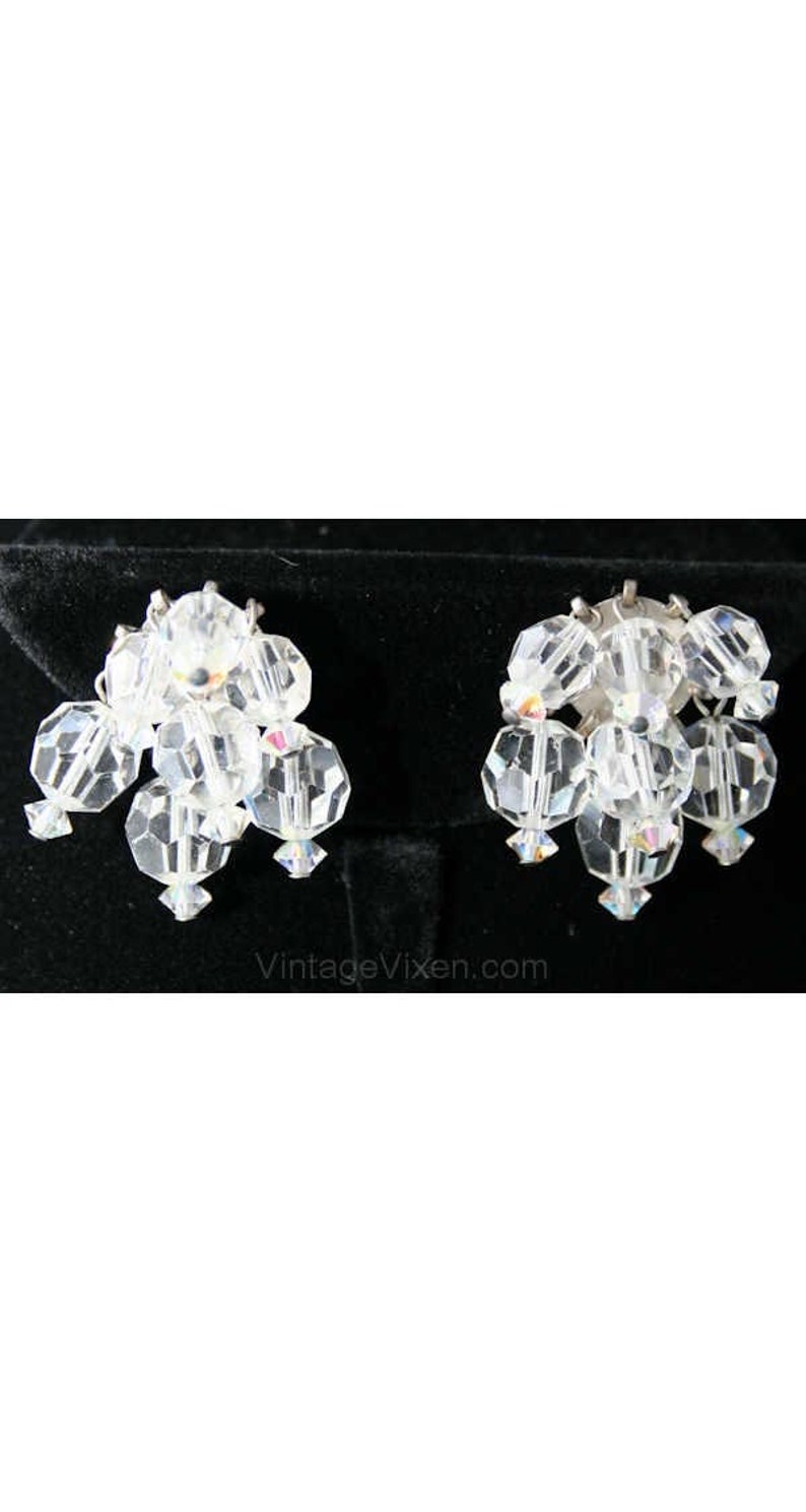 1950s Cut Glass Trembler Style Earrings Clear 1950s Beaded Clip On Earring Late 50s Early 60s Mid Century Chic Clip Earrings 38445 image 1