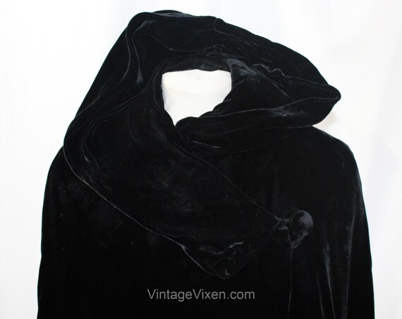 1930s Black Velvet Cape with Hood - Small Medium … - image 3