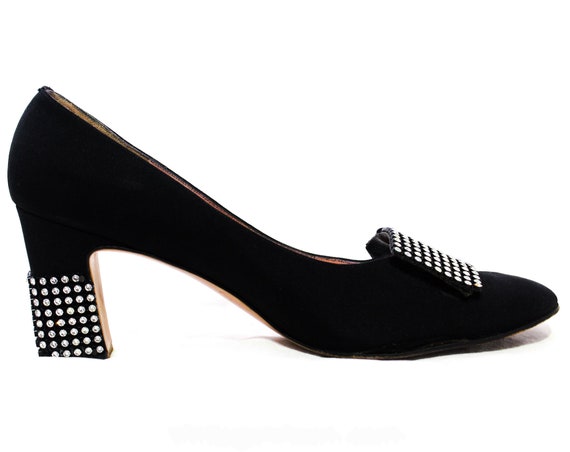 Size 8.5 Black Diva Shoes with Bold Rhinestone Ban