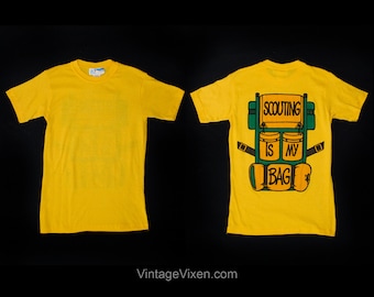 Girl Scouts T Shirt - Girls Size 10 to 12 Bright Yellow Tee - Scouting Is My Bag Backpack Graphic - Kitsch Vintage 60s 70s - Chest 30
