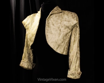 1950s Gold Lamé Jacket - Sexy 50s Metallic Glamour Girl Bolero with Avant Garde Pockets - Cocked Cuffs - Pin Up Evening Chic - Small Bust 33