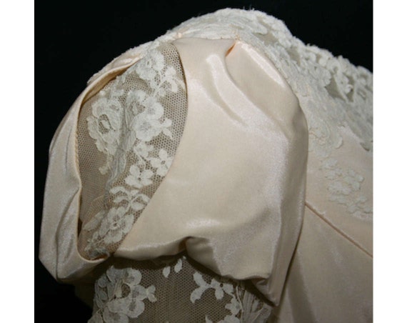 Size 8 Wedding Dress - Romantic 1960s Jane Austen… - image 5