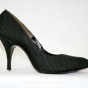 Size 6.5 Black Shoes - Gorgeous 1950s Stilettos - Silk Brocade High Heels - Size 6 1/2 A Narrow Width - Sexy 50s Heels - DeLiso Debs - 41537
