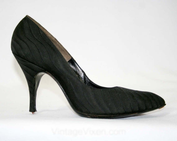 Size 6.5 Black Shoes - Gorgeous 1950s Stilettos -… - image 1