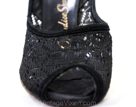 Size 5.5 1940s Black Suede Shoes with Seductive S… - image 3