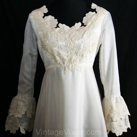 Size 8 Wedding Dress - Haute Hippie 1960s Empire … - image 2