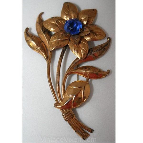 Elegant 1940s Gold Metal on Sterling Flower Pin with Sapphire Glass - Brooch - Winter - Goldtone Metal - 1940s Elegance - 28145-1