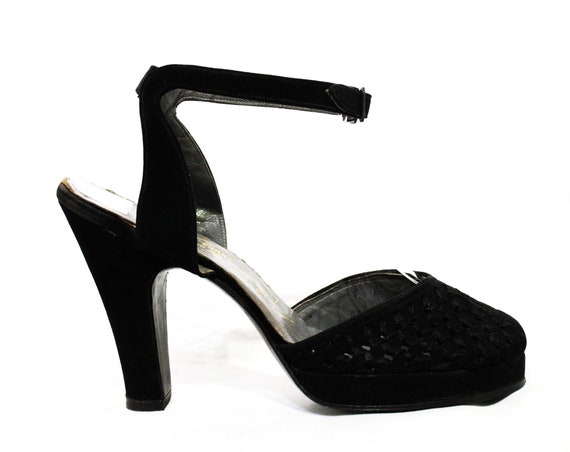 Size 6 1940s Shoes - Glam Black Suede Platforms wi
