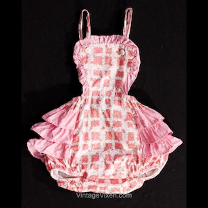 1950s Baby Girl Romper - Size 12 to 18 Months - Toddler Girls&#39; Pink Summer 50s Play Outfit with Ruffle Bubble Seat - Bib Style Overall Top