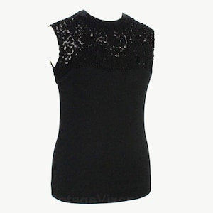 Small 60s Black Knit Top - Dressy Casual Glamour - 1960s Audrey Chic Sleeveless Wool Blouse with Soutache Stitching - Size 6 Bust 38 Inches