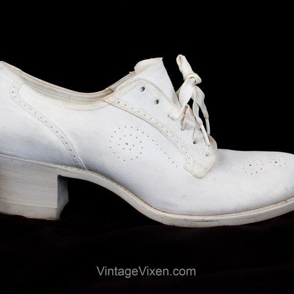 White 1930s Shoes - Size 6.5 30's Oxfords with Lace Up & Piercing - 1930s 1940s Suede 6 1/2 AAAA - 30s 40s Art Deco Curliques - Wooden Heels