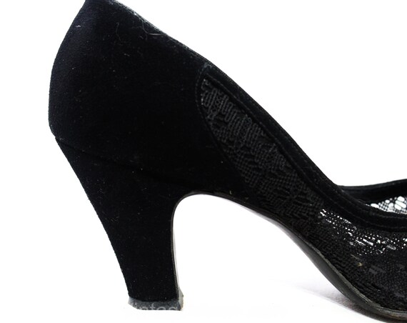 Size 5.5 1940s Black Suede Shoes with Seductive S… - image 5