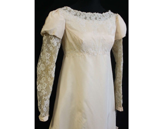 Size 8 Wedding Dress - Romantic 1960s Jane Austen… - image 3