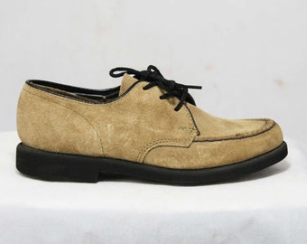 Size 1.5 Boys Shoes - Authentic 1960s Beige Suede - Child Size 1 1/2 W - Boy's Authentic Leather Oxford Style Shoe - NOS Deadstock in Box