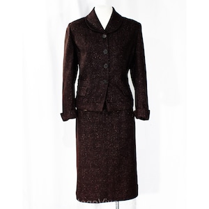 Size 2 Tweed Suit - XS Small 1950s Brown Flecked Wool Jacket & Pencil Skirt- 50s 60s Office Wear - Musical Lyre Wooden Buttons - Waist 24