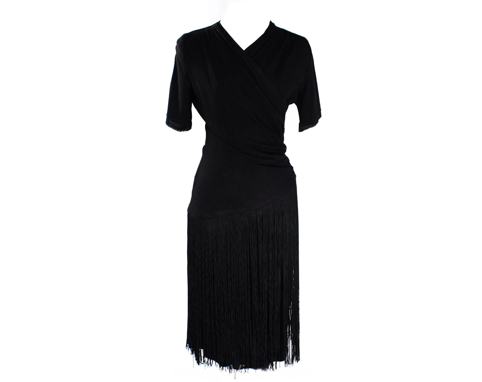 plus size maxi dress for wedding guest Confête low hemline creates an Novoga Size Guide:16 Whats The Code For