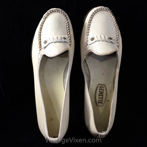 Size 7 1960s Shoes - Unworn Taupe Neutral Bone Leather Moccasin Style Loafers - Late 1950s 60s Slip On Casual Shoes - NIB Deadstock