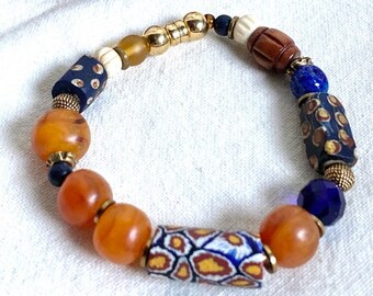 Pulsera de cuentas con cuentas de comercio y cuentas de resina, cierre magnético