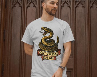Freiheit oder Tod Shirt Anarcho Kapitalismus T-Shirt Treten Sie nicht auf mich Politisches TShirt Amerikanischer Stolz Anti-Regierung Libertäres Geschenk