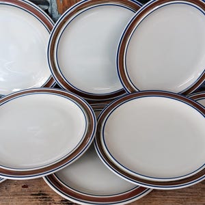 Vintage Salem Georgetown Salad/ Side Plates Set of 8 American Stoneware Rustic Country Farmhouse