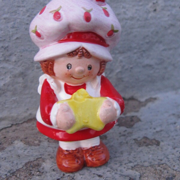 strawberry shortcake ceramic ornament 1980s retro christmas