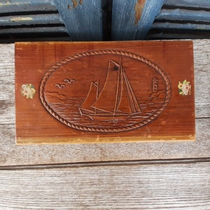 vintage cedar trinket box with sailboats souvenir Cook Forest Pa