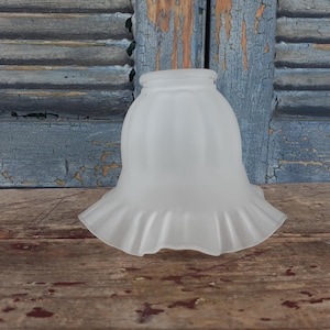 Vintage Satin Glass Ruffled Lamp Shade: Victorian Sconce Replacement