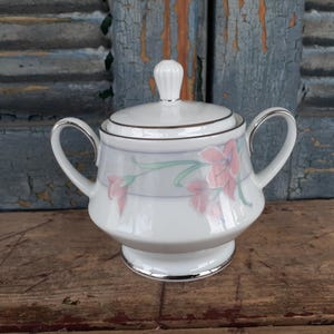 Vintage Noritake Legendary Deco Magic Sugar Bowl with Lid  Japan