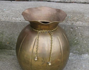 solid brass vase bohemian boho 1970s decor hammered brass 11 inch brass urn