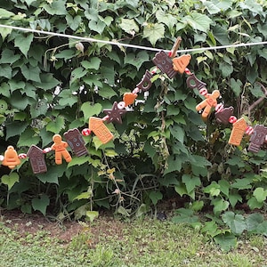 Vintage plastic Christmas garland Mid Century 10 feet long