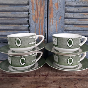 Vintage Royal China Cups and Saucers - Colonial Homestead Set of Four