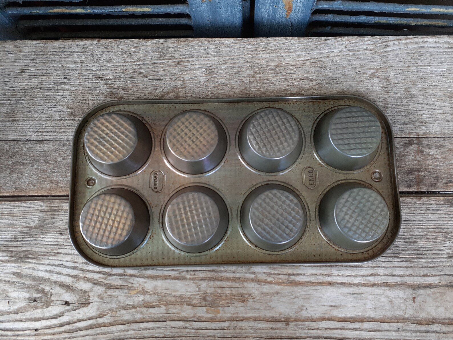 Vintage ekco bakewear muffin tin bakex metal bakeware textured Etsy