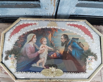 Vintage Holy Family diorama bubble glass 1955 traditional shadow box shrine
