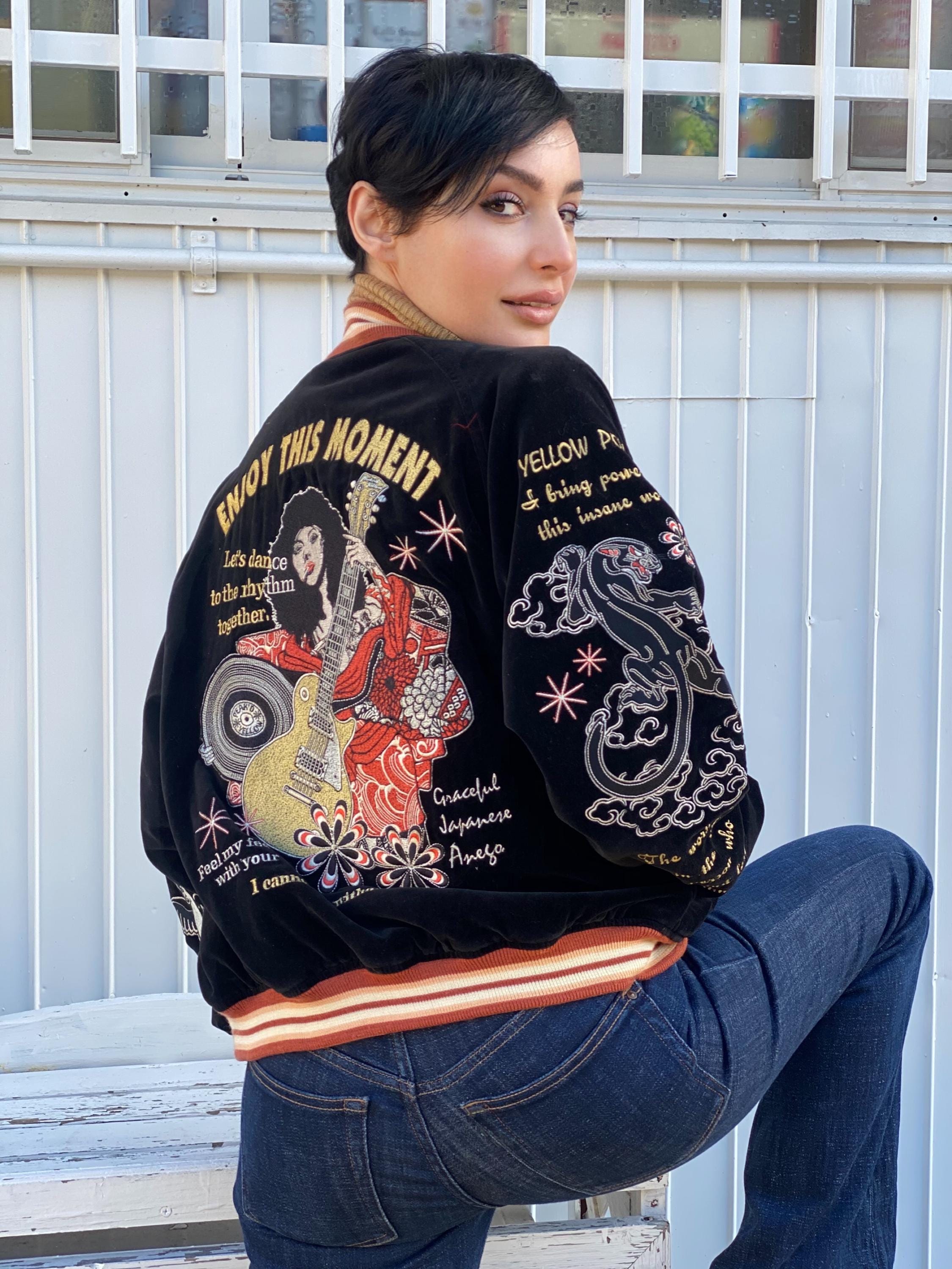 アート・デザイン・音楽 JAPANESE EMBROIDERED JACKETS VOLUME 2 Souvenir Jacket | KimuraKami