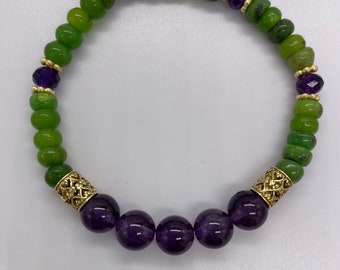 Healing Stretch Bracelet, Green Jade & Purple Amethyst Bracelet, Jade Protects from Harm and Amethyst Promotes Harmony. Sizes Available.
