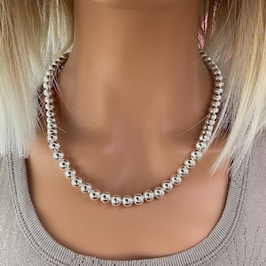 Silver plated ball bead necklace