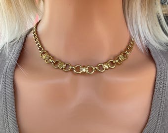 Thick curb chain necklace in gold-plated stainless steel