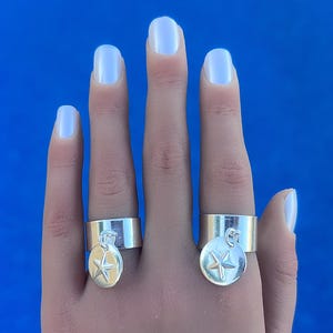Adjustable star tassel charm rings in 10 micron silver plate