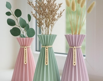 Pleated Vase: Modern Geometric Nordic Decor