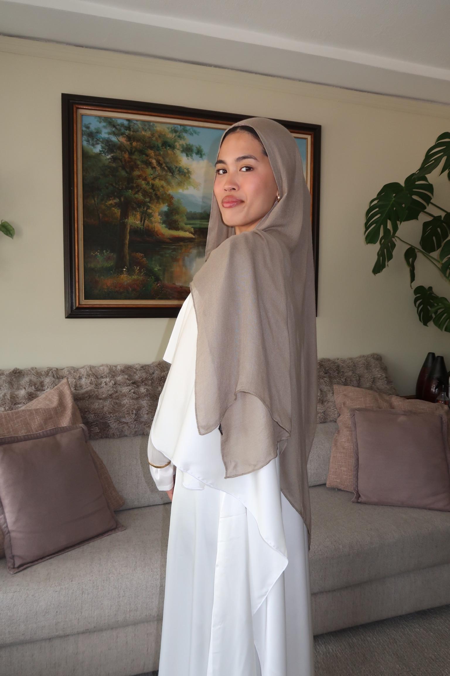 green emerald velvet dress BNisBM Muslim Clothes for Women Long Sleeve Maxi Dress Loose Praying Dress  Abaya Full Cover Islam Dubai Modest Robe A-Beige at Amazon Women's Clothing  store main image 1