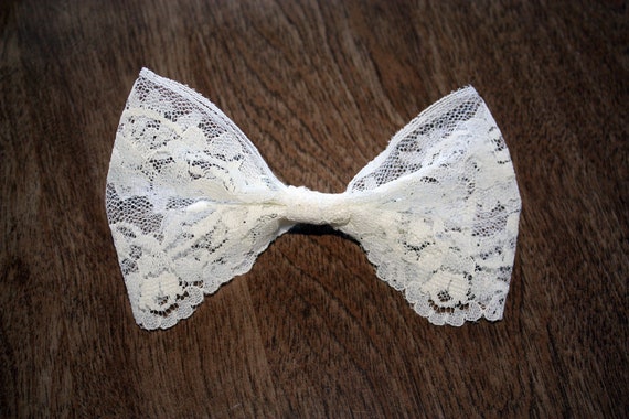 Onleloise Lace Bow Hairclip Frosted Almond