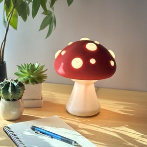 Mushroom Desk Lamp, Cottagecore, Toadstool Lamp, Unique Accent Lighting, Home Decor, Cozy