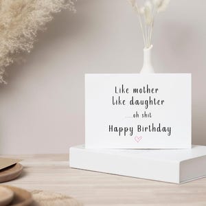 Buon compleanno / Tale madre, tale figlia / Biglietti d'auguri / Biglietti divertenti / Biglietti per lei / Biglietti minimalisti / Biglietti stampati A6 / 300 GSM